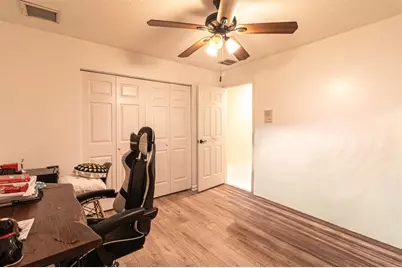 5062  Kensington Cir, Coral Springs, FL 33076 - Photo 13