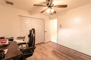 5062 Kensington Cir, Coral Springs, FL 33076 - Photo 13