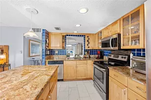 2212 NE 7th St, Hallandale Beach, FL 33009 - Photo 11