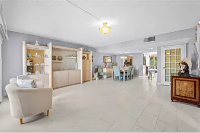 2212 NE 7th St, Hallandale Beach, FL 33009 - Photo 3