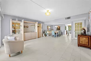 2212 NE 7th St, Hallandale Beach, FL 33009 - Photo 3