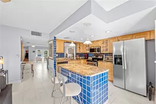 2212 NE 7th St, Hallandale Beach, FL 33009 - Photo 9