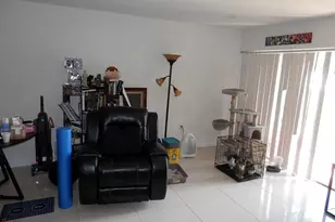 9459 SW 76th St, Miami, FL 33173 - Photo 5