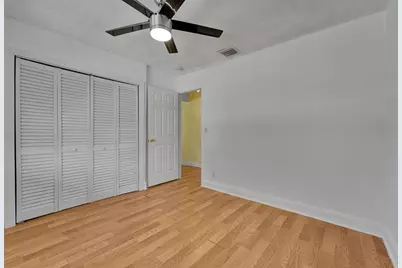 2704 NW 48th St, Fort Lauderdale, FL 33309 - Photo 7