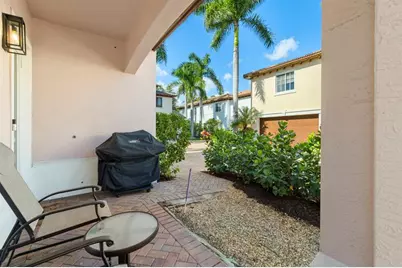 112 NW Gardener St, Boca Raton, FL 33432 - Photo 27