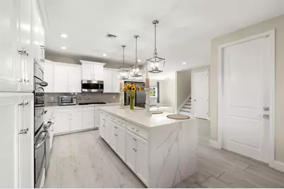 112 NW Gardener St, Boca Raton, FL 33432 - Photo 5