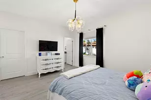 112 NW Gardener St, Boca Raton, FL 33432 - Photo 23