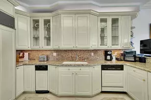 6001 N Ocean Dr, Hollywood, FL 33019 - Photo 35