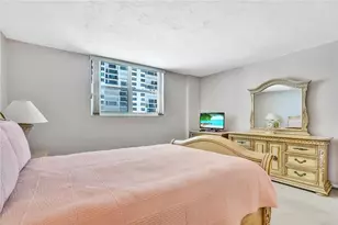 4250 Galt Ocean Dr, Fort Lauderdale, FL 33308 - Photo 15