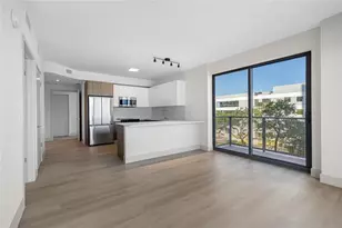 1770 S Young Cir, Hollywood, FL 33020 - Photo 15