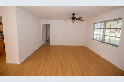 9370 NW 25th Ct, Sunrise, FL 33322 - Photo 7