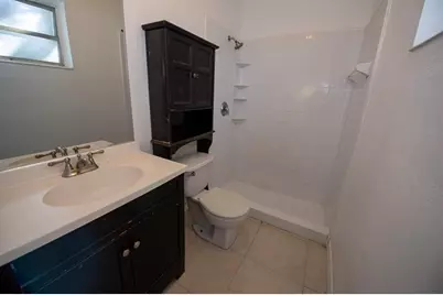 9370 NW 25th Ct, Sunrise, FL 33322 - Photo 19