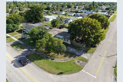 9370 NW 25th Ct, Sunrise, FL 33322 - Photo 47