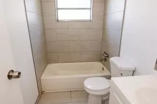 9370 NW 25th Ct, Sunrise, FL 33322 - Photo 25