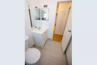 9370 NW 25th Ct, Sunrise, FL 33322 - Photo 27