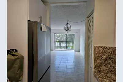 11453 NW 39th Ct, Unit #211, Coral Springs, FL 33065 - Photo 5