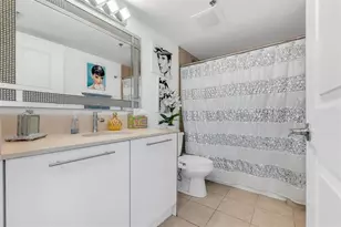 2641 N Flamingo Rd, Sunrise, FL 33323 - Photo 29