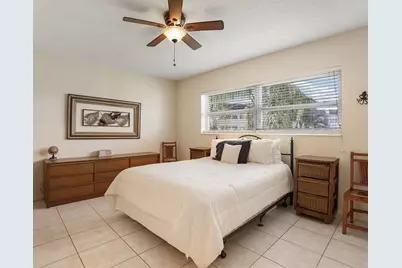 3501 NW 47th Ave, Unit #503, Lauderdale Lakes, FL 33319 - Photo 5