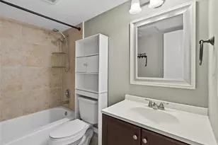 8400 W Sample Rd, Coral Springs, FL 33065 - Photo 21