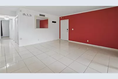 8400 W Sample Rd, Unit #203, Coral Springs, FL 33065 - Photo 11