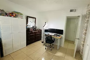 5500 SW 77th Ct, Miami, FL 33155 - Photo 9