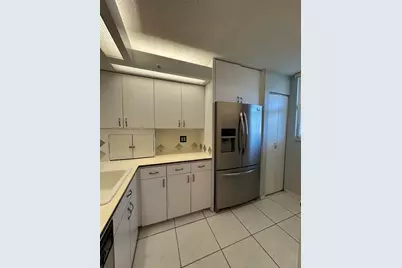 5300 NE 24th Ter, Unit #211C, Fort Lauderdale, FL 33308 - Photo 3