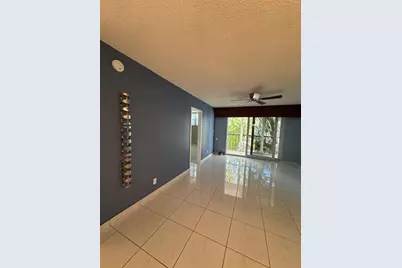 5300 NE 24th Ter, Unit #211C, Fort Lauderdale, FL 33308 - Photo 5