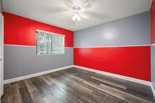 370 Fairway Cir, Weston, FL 33326 - Photo 39