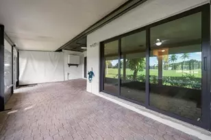 370 Fairway Cir, Weston, FL 33326 - Photo 23