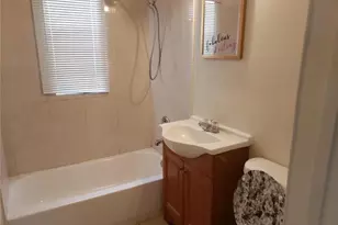 1524 NW 19th Ave, Fort Lauderdale, FL 33311 - Photo 7