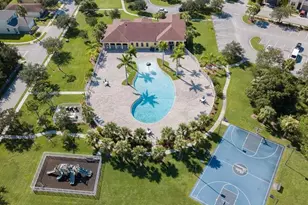 9446 Windrift Cir, Fort Pierce, FL 34945 - Photo 13