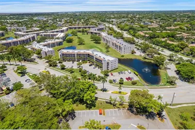 10101  Sunrise Lakes Blvd, Unit #410, Sunrise, FL 33322 - Photo 31