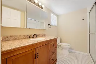 10101 Sunrise Lakes Blvd, Sunrise, FL 33322 - Photo 19