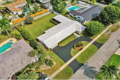 5011  Madison St, Hollywood, FL 33021 - Photo 5