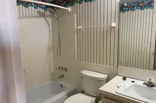 305 N Pompano Beach Blvd, Pompano Beach, FL 33062 - Photo 23