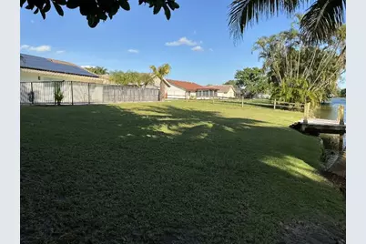 9774  Lancaster Pl, Boca Raton, FL 33434 - Photo 3