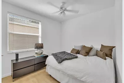 12040 NW 49th Dr, Coral Springs, FL 33076 - Photo 35