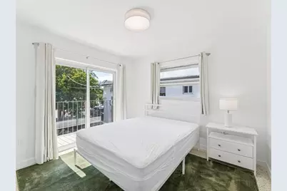 421 SW 9th St, Unit #3, Miami, FL 33130 - Photo 1