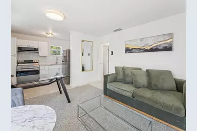 421 SW 9th St, Unit #3, Miami, FL 33130 - Photo 7