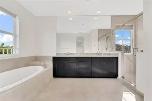 9810 S Miralago Way, Parkland, FL 33076 - Photo 27