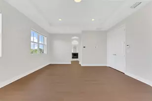 9810 S Miralago Way, Parkland, FL 33076 - Photo 25