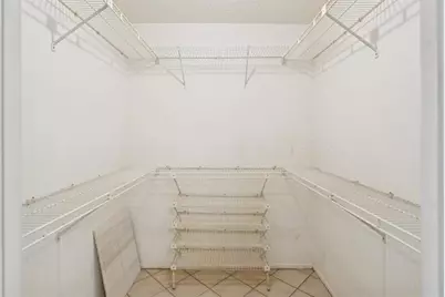 3960  Oaks Clubhouse Drive, Unit #502, Pompano Beach, FL 33069 - Photo 9