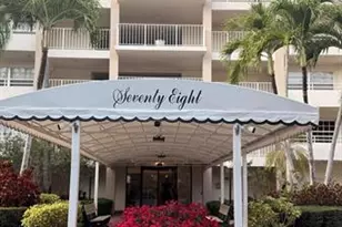 3960 Oaks Clubhouse Dr, Pompano Beach, FL 33069 - Photo 1