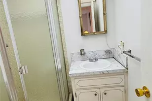 3081 NW 47th Terrace, Lauderdale Lakes, FL 33313 - Photo 9