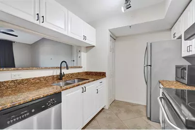 103  Yacht Club Way, Unit #307, Hypoluxo, FL 33462 - Photo 23