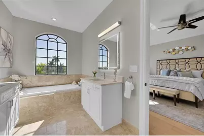 2254 SE 7th Street, Pompano Beach, FL 33062 - Photo 19