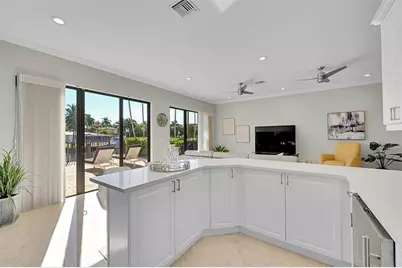 2254 SE 7th Street, Pompano Beach, FL 33062 - Photo 15