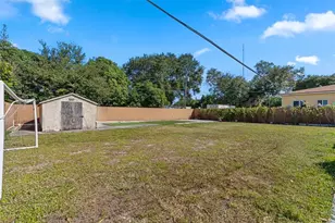 31 Miami Gardens Rd, West Park, FL 33023 - Photo 31