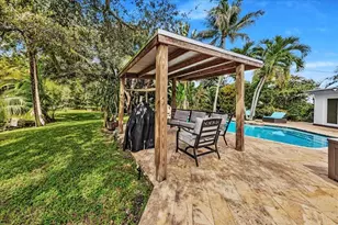 2931 SW 108th Way, Davie, FL 33328 - Photo 33