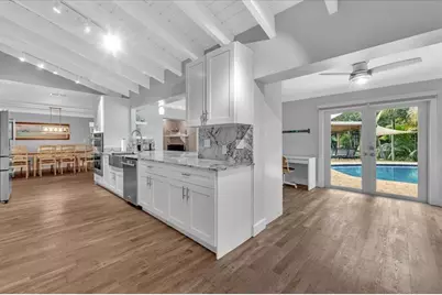 2931 SW 108th Way, Davie, FL 33328 - Photo 11